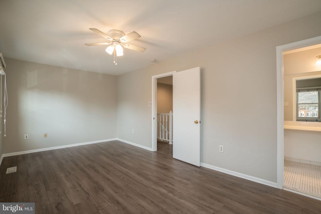 7502 CODDLE HARBOR