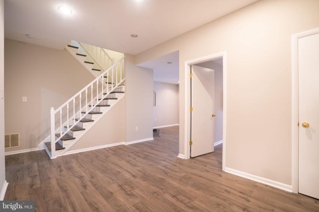 7502 CODDLE HARBOR