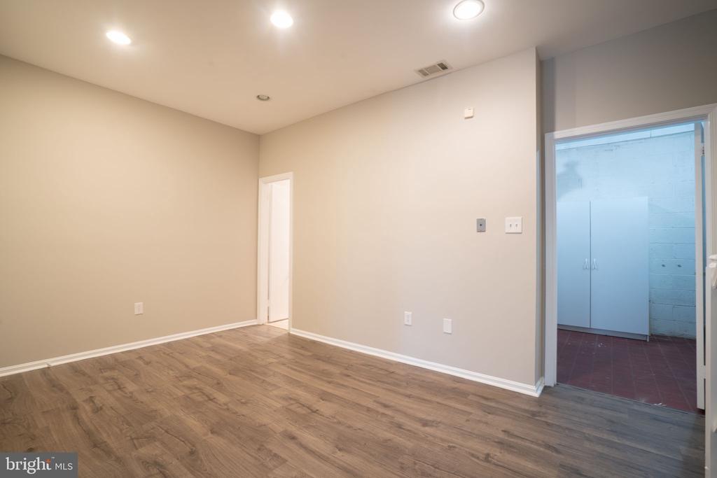 7502 CODDLE HARBOR