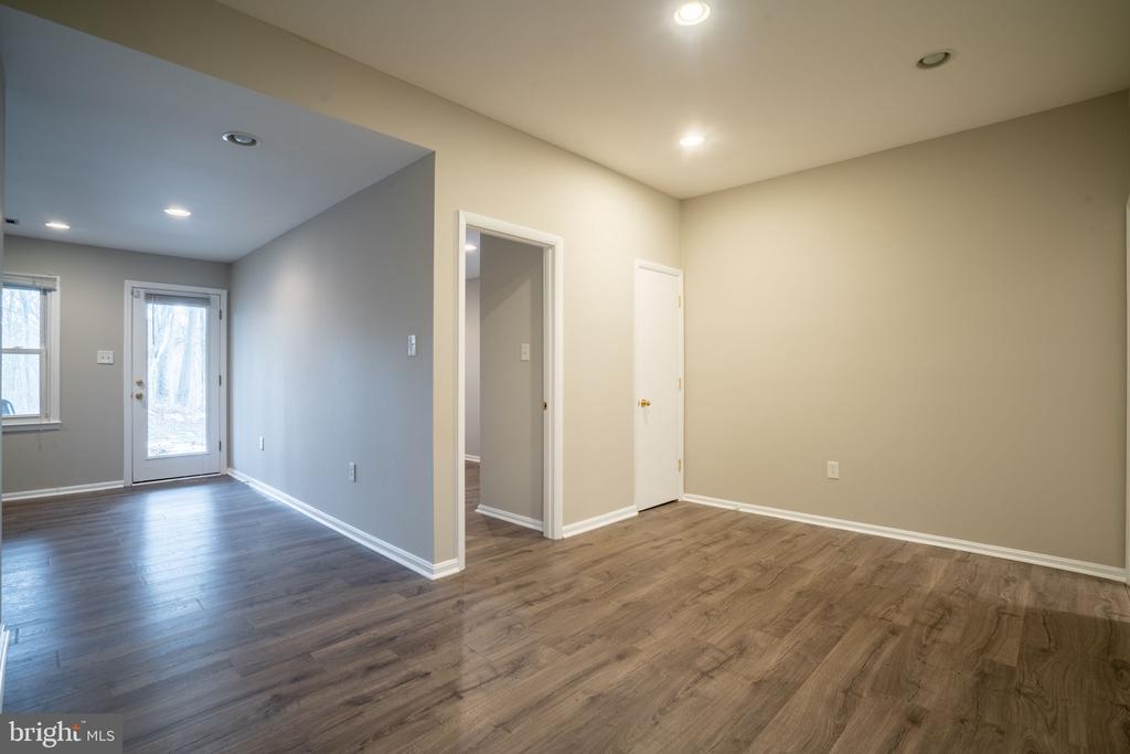7502 CODDLE HARBOR