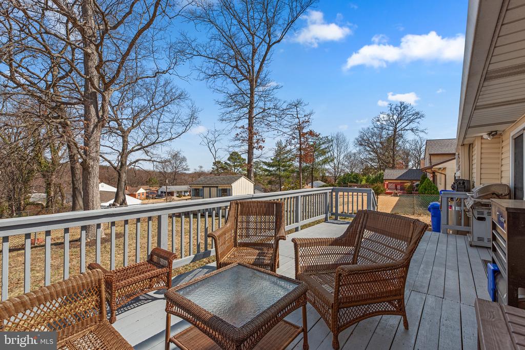 2900 Gracefield Rd