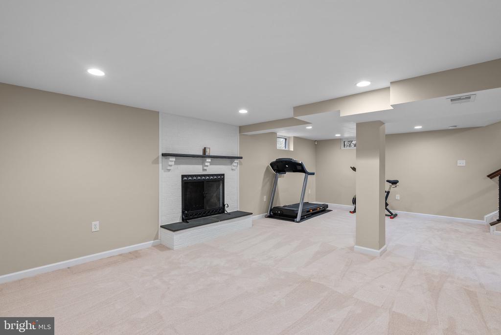 4809 Macon Rd