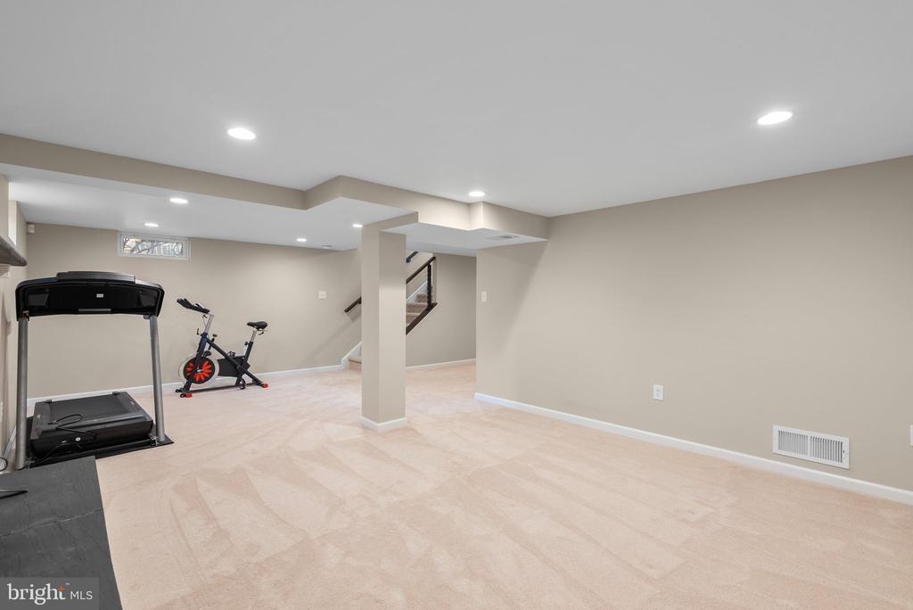 4809 Macon Rd