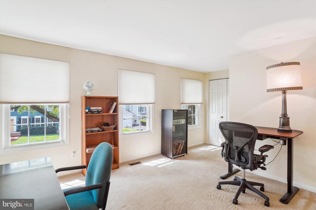 7117 Copperwood Ct