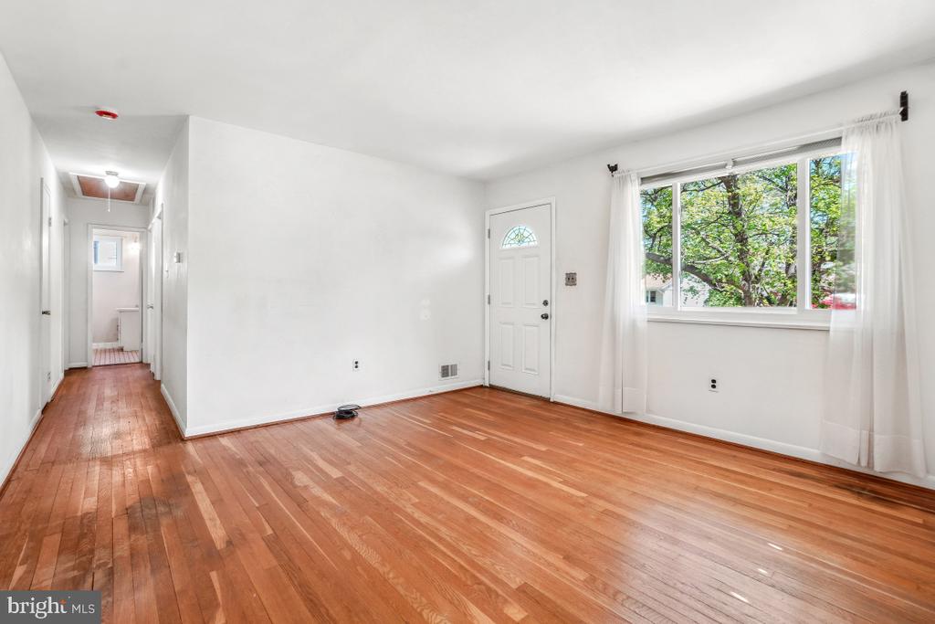 11208 Troy Rd