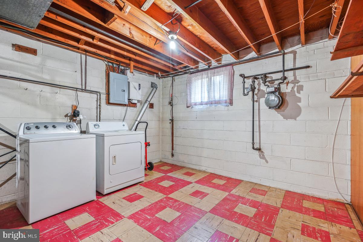 11208 Troy Rd