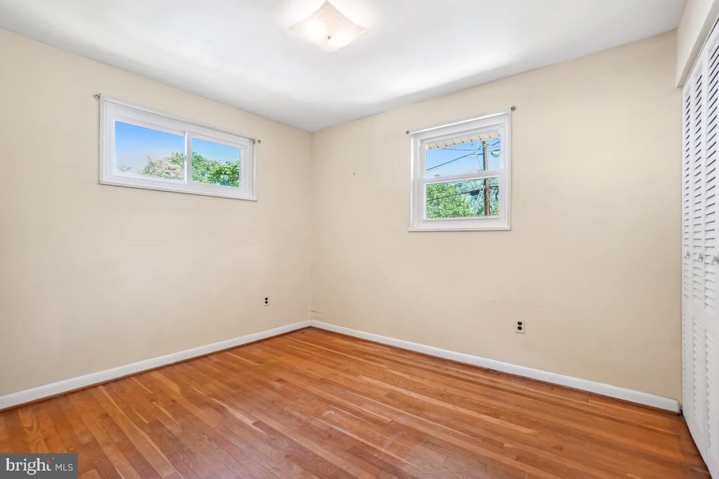 11208 Troy Rd