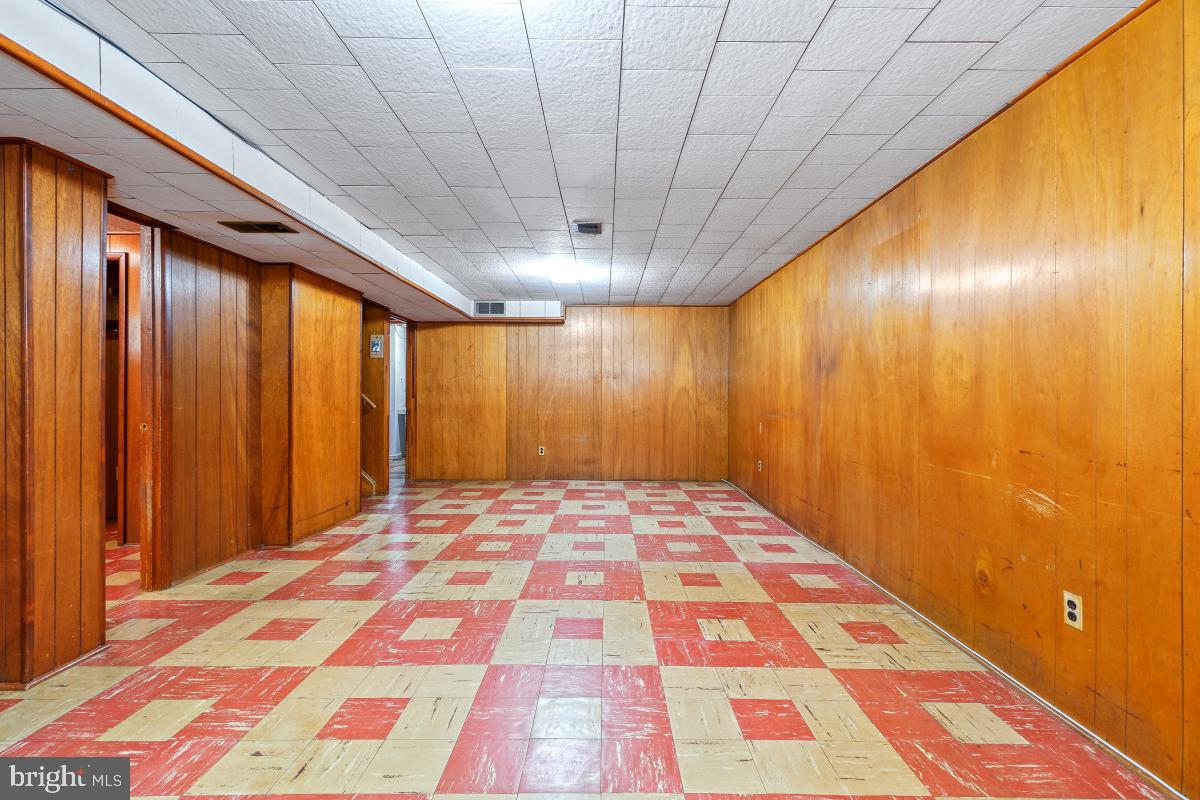 11208 Troy Rd