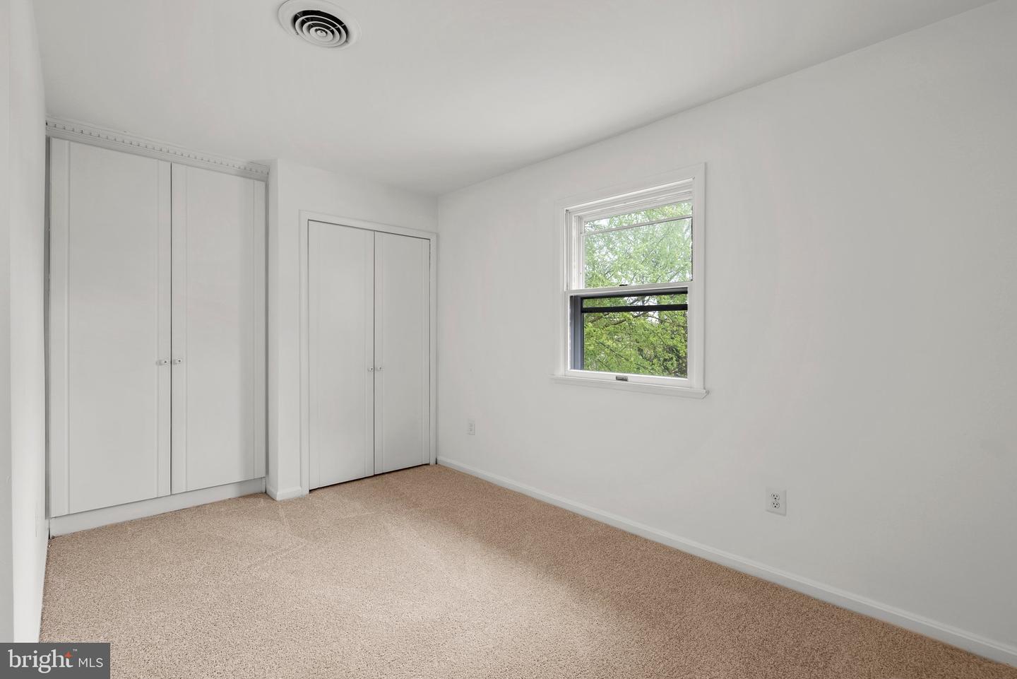4606 WILWYN WAY
