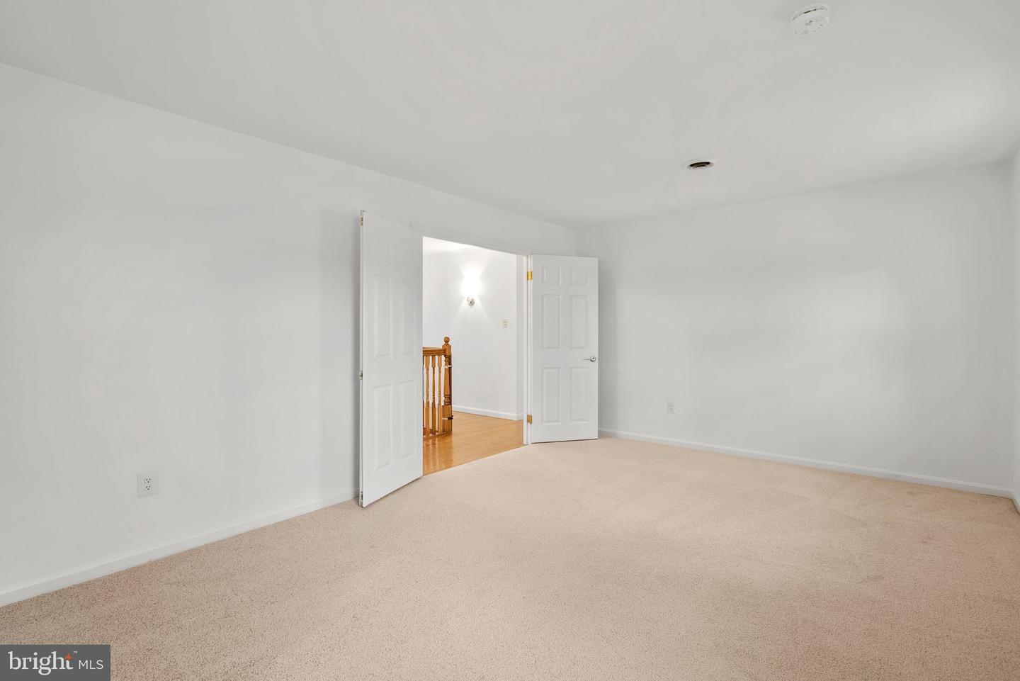4606 WILWYN WAY