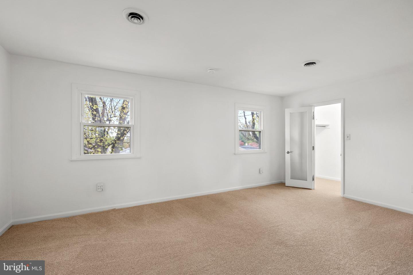 4606 WILWYN WAY