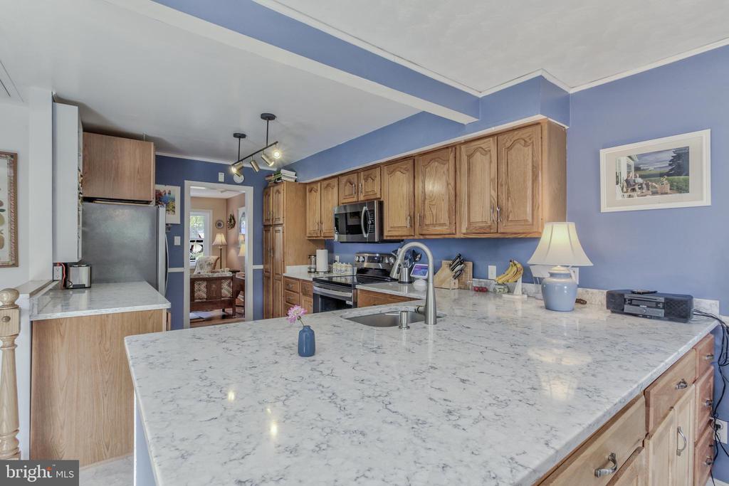 1803 CRAWFORD DRIVE