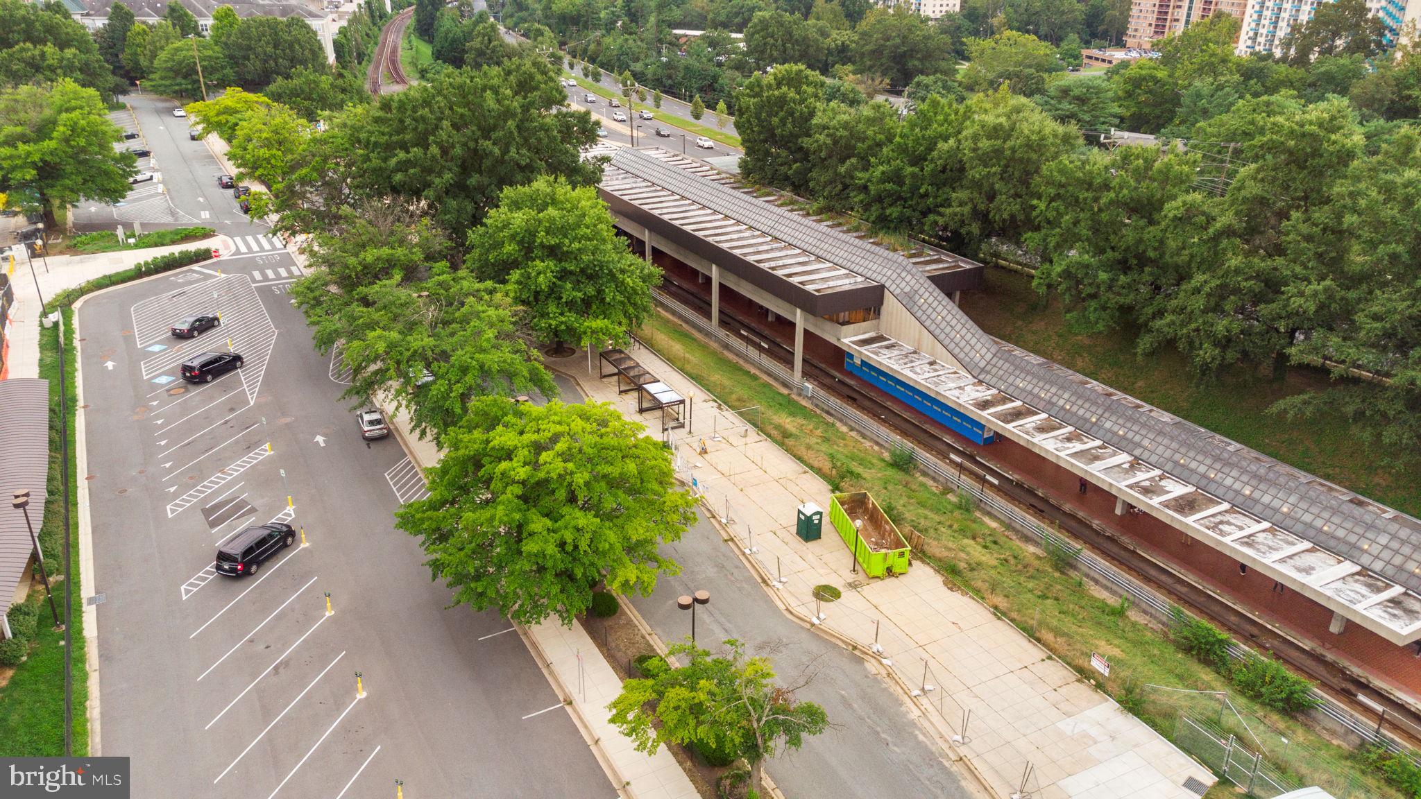 10501 MONTROSE AVENUE M-101