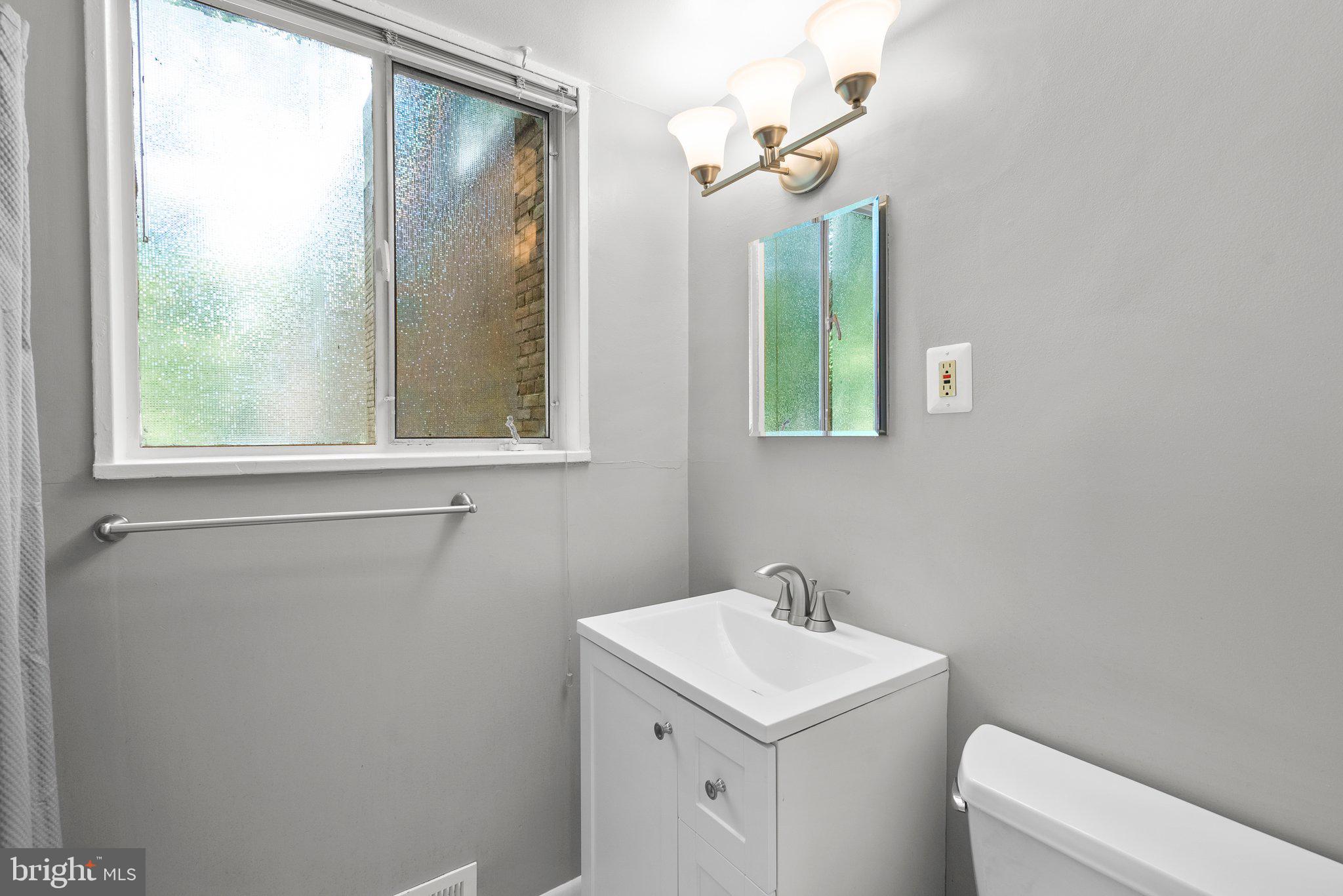 10501 MONTROSE AVENUE M-101