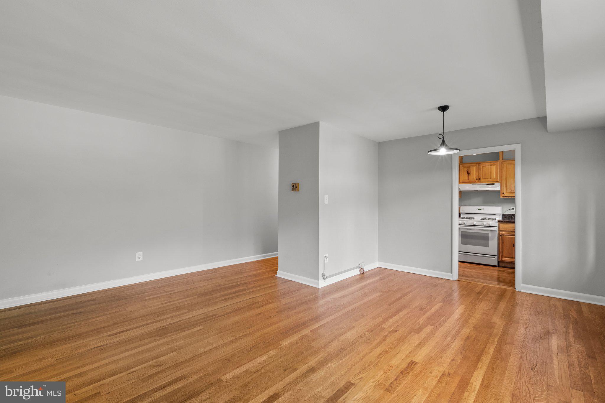 10501 MONTROSE AVENUE M-101