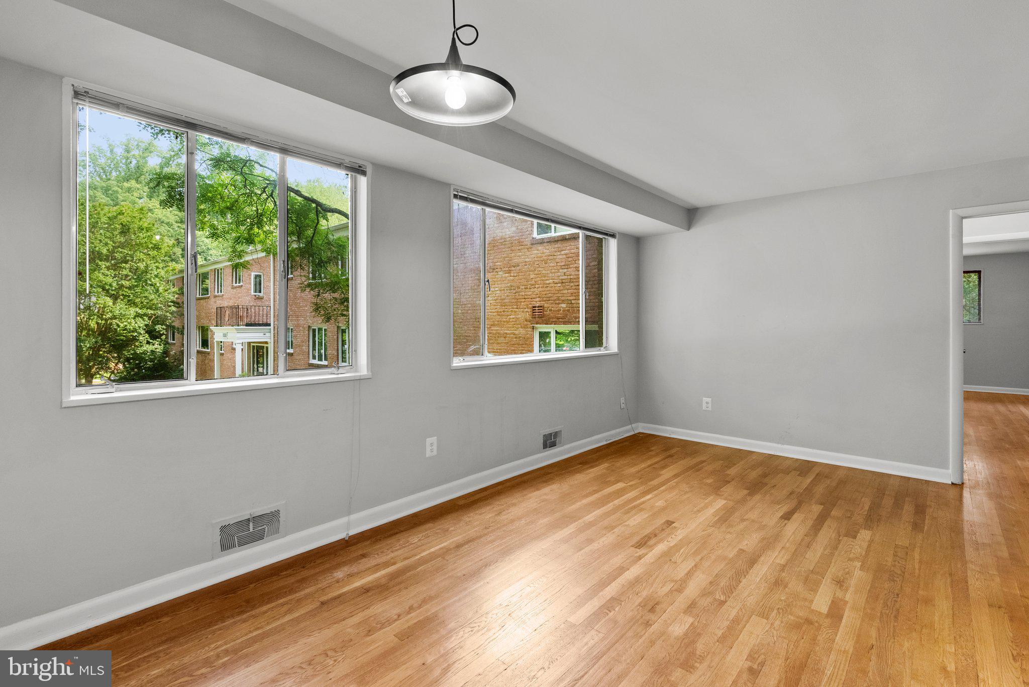 10501 MONTROSE AVENUE M-101