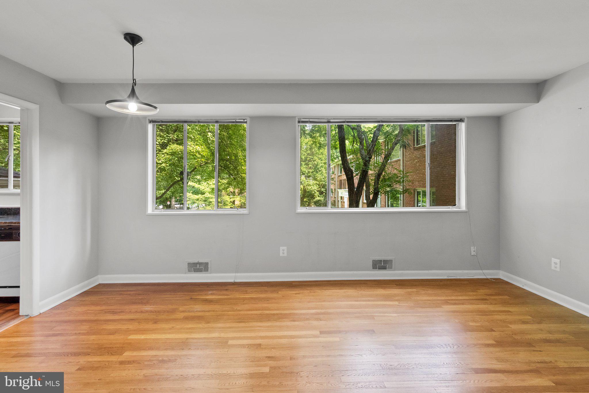 10501 MONTROSE AVENUE M-101