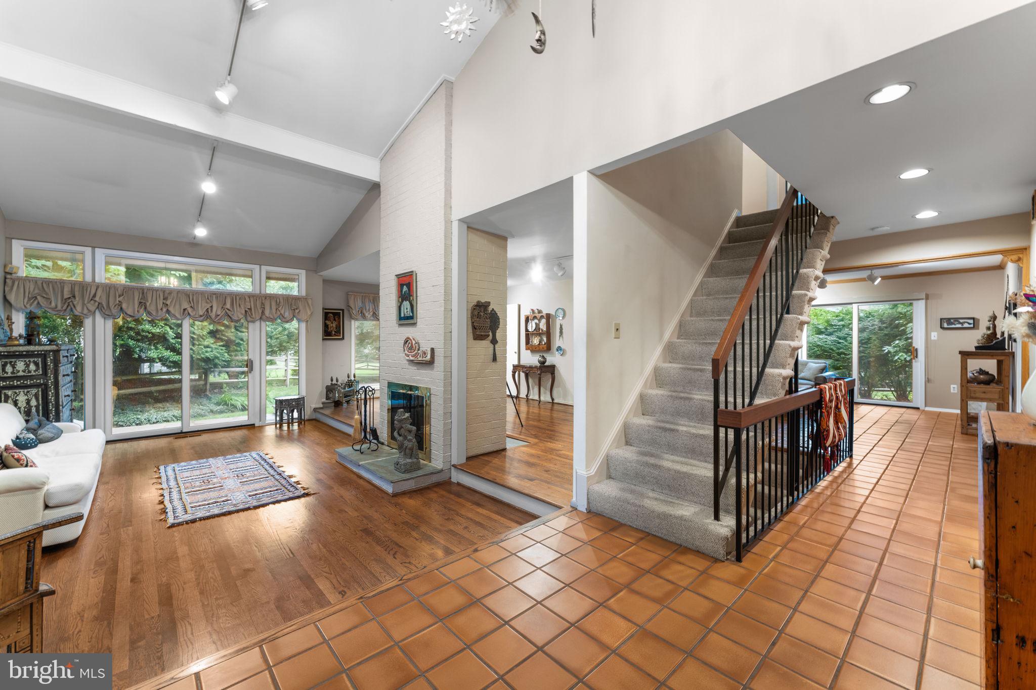 11141 Broad Green Dr