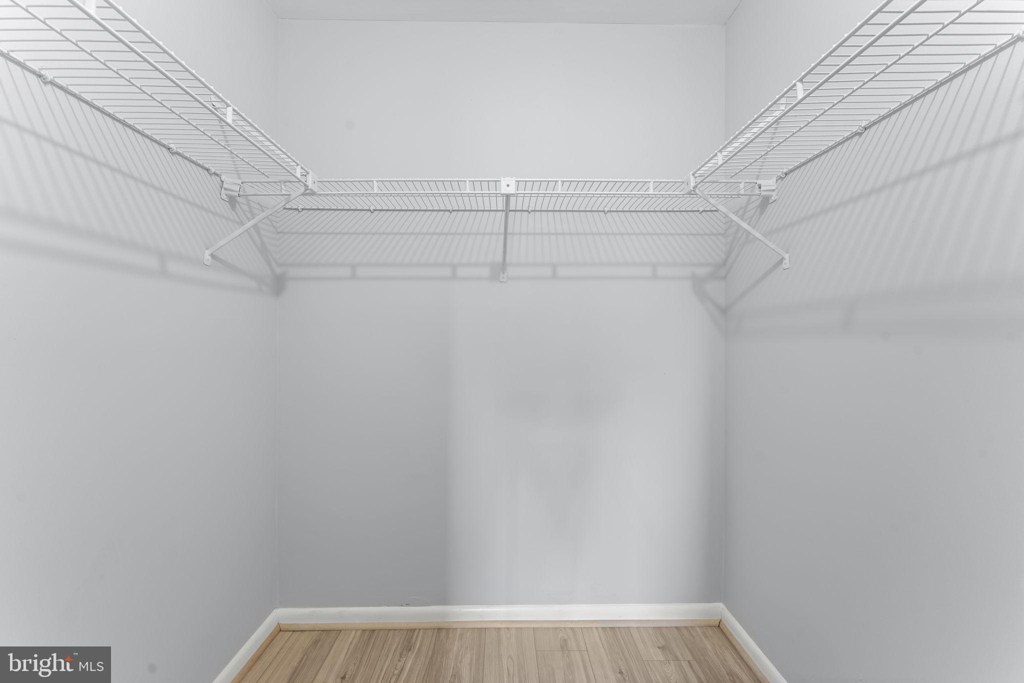 20172 Locustdale Dr #221