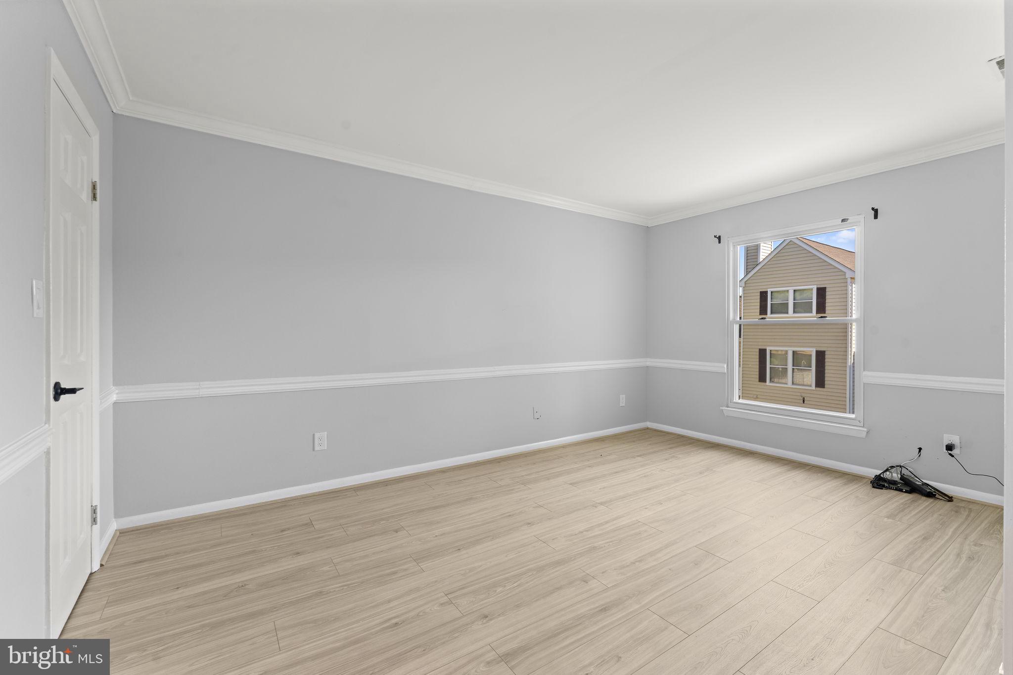 20172 Locustdale Dr #221