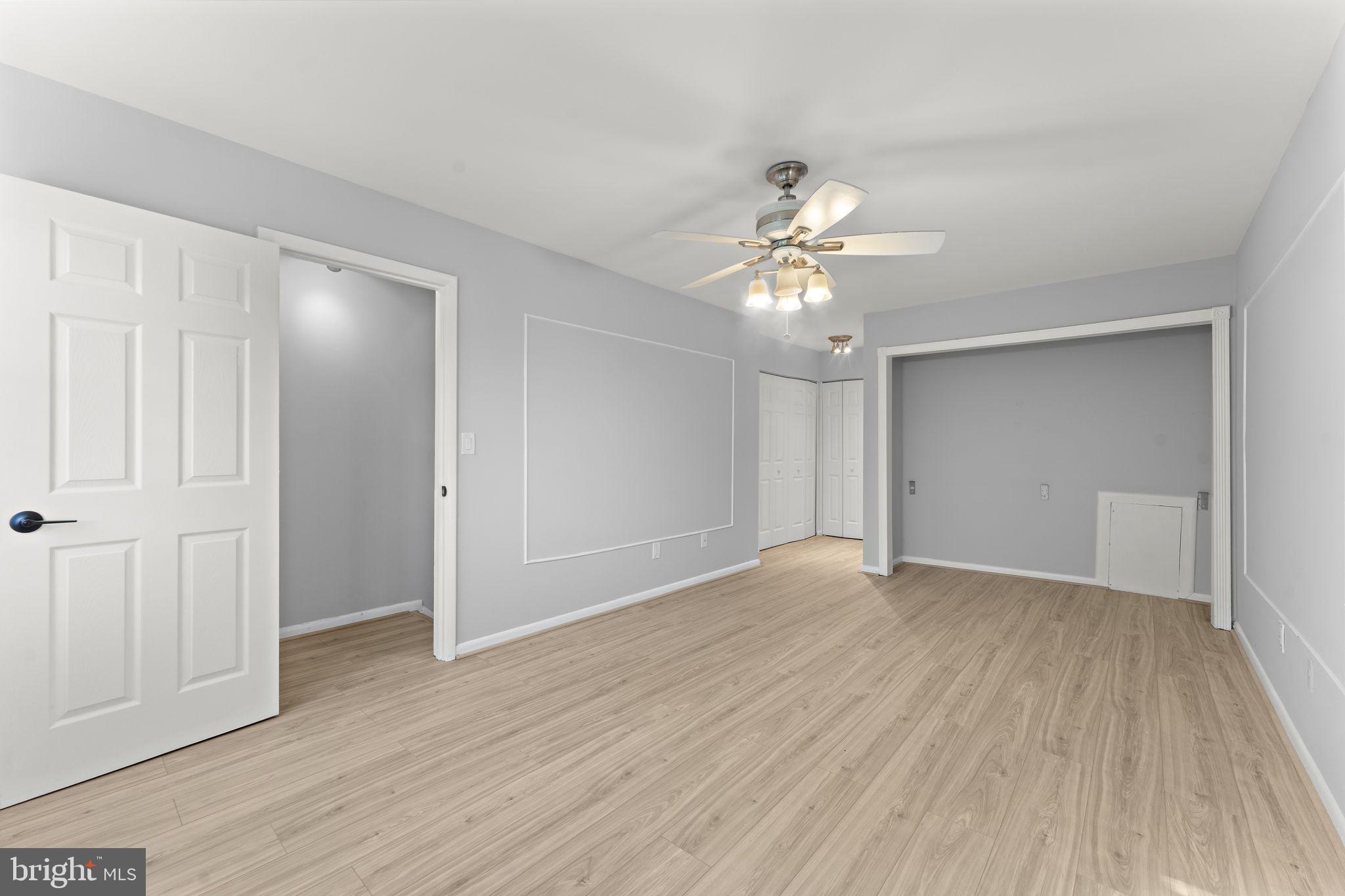 20172 Locustdale Dr #221