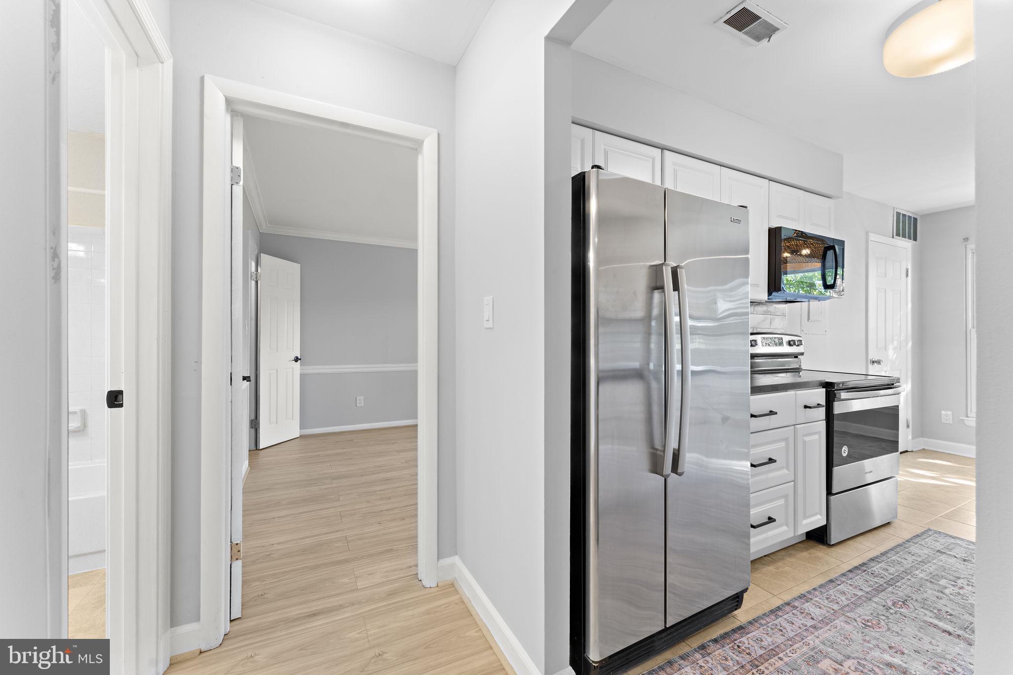 20172 Locustdale Dr #221