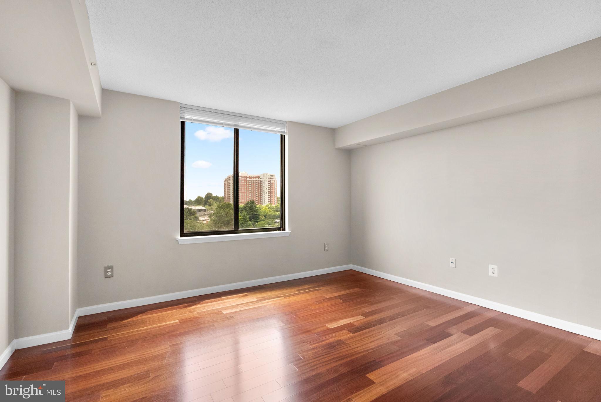 11710 OLD GEORGETOWN RD #702