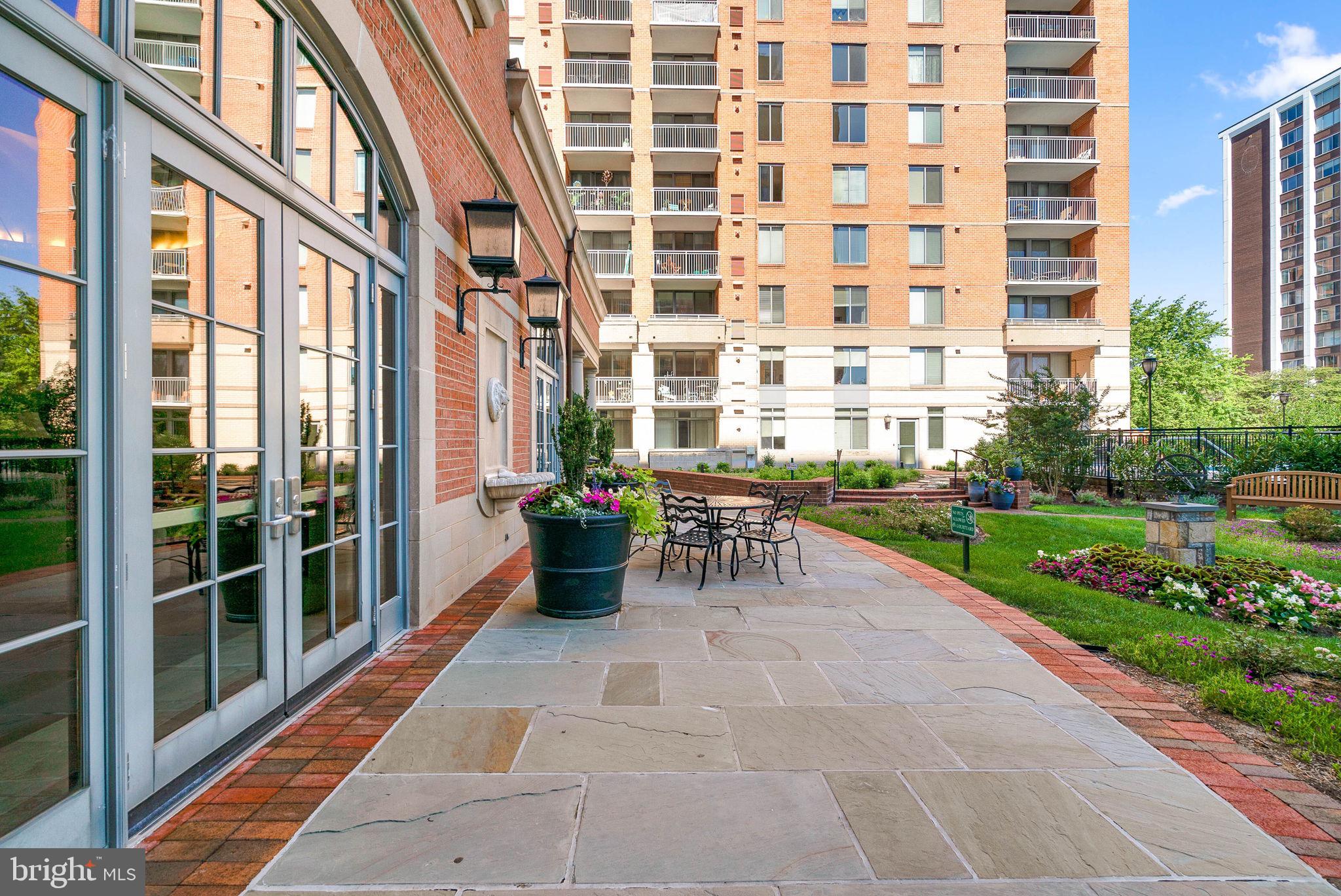 11710 OLD GEORGETOWN RD #702