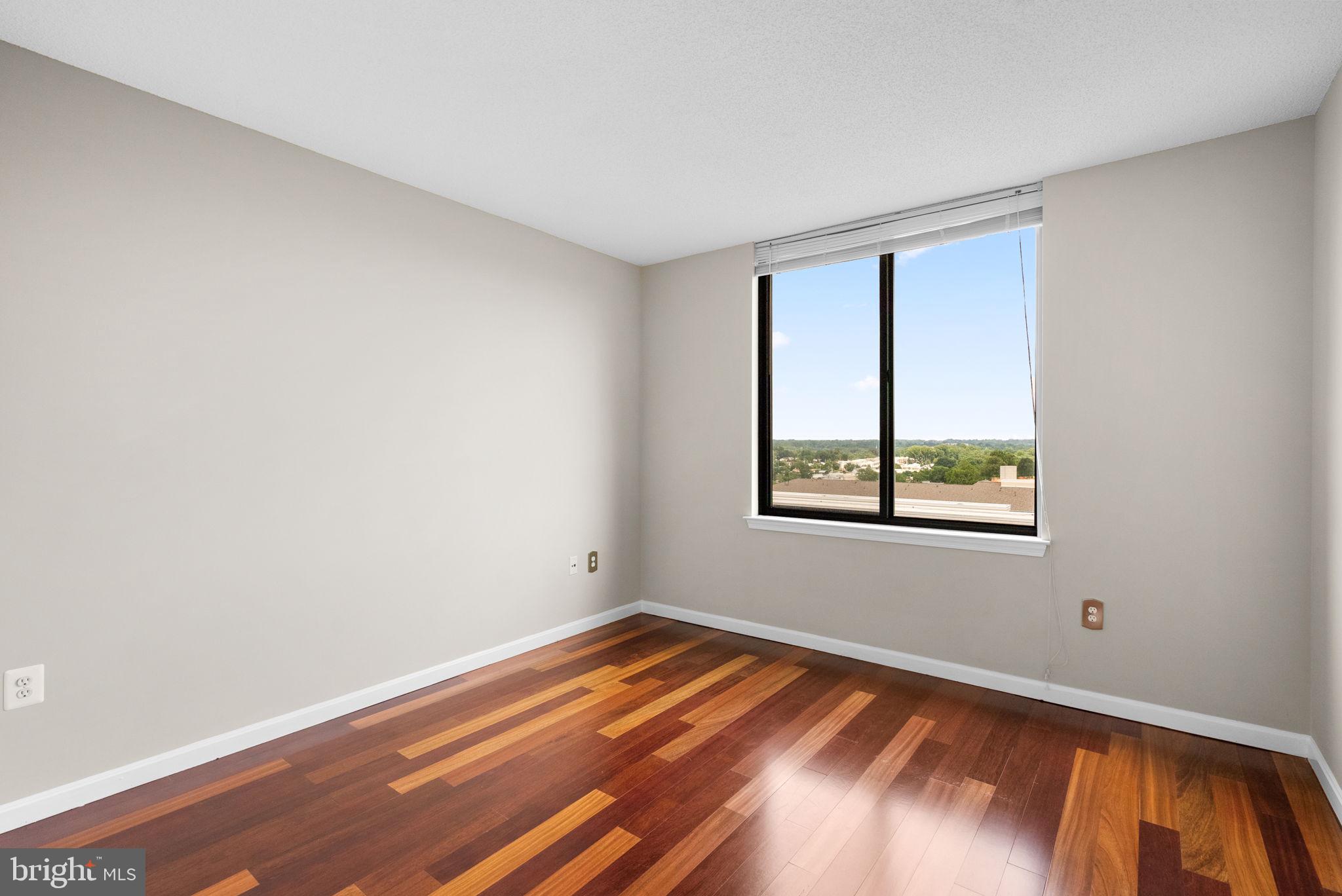 11710 OLD GEORGETOWN RD #702