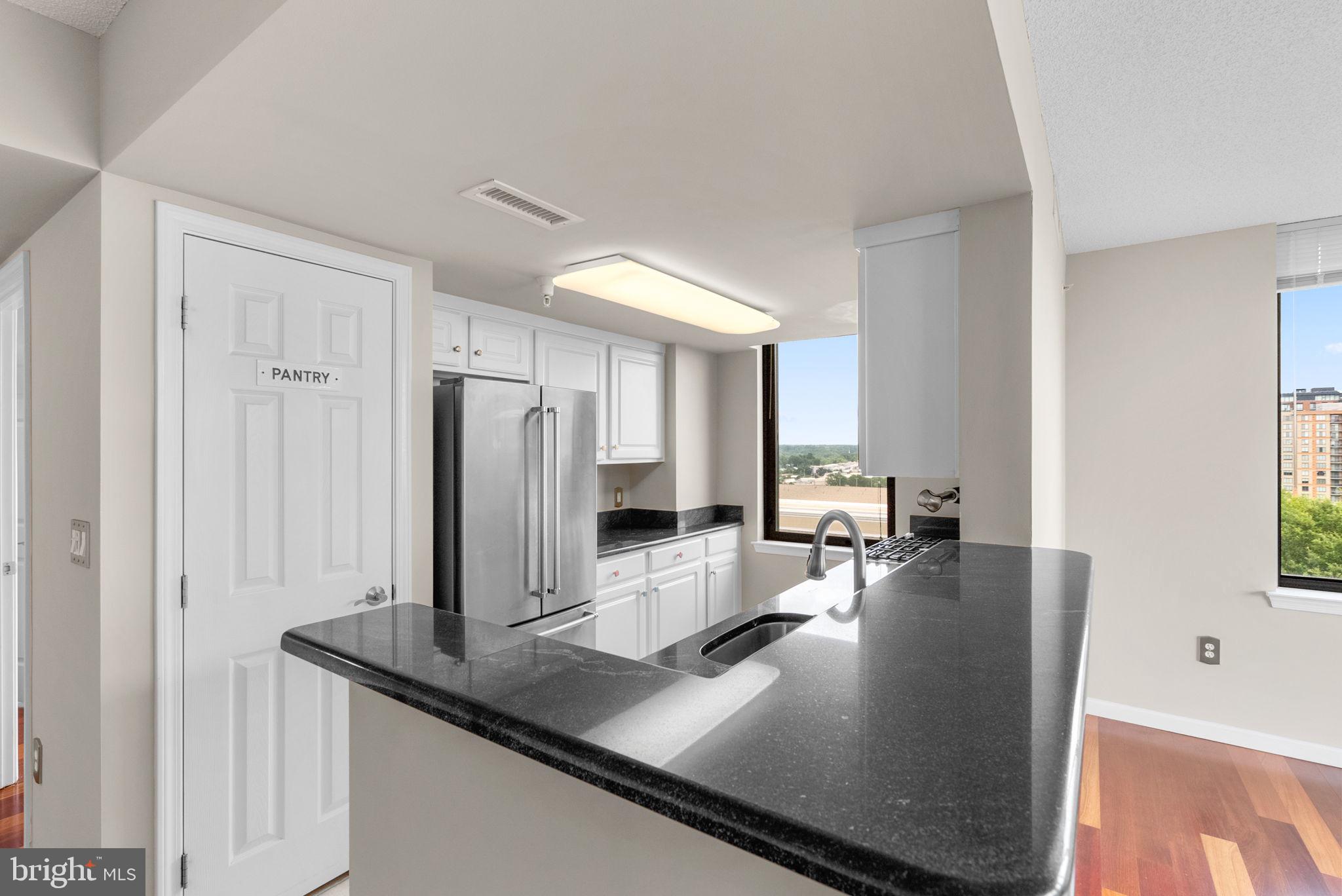 11710 OLD GEORGETOWN RD #702