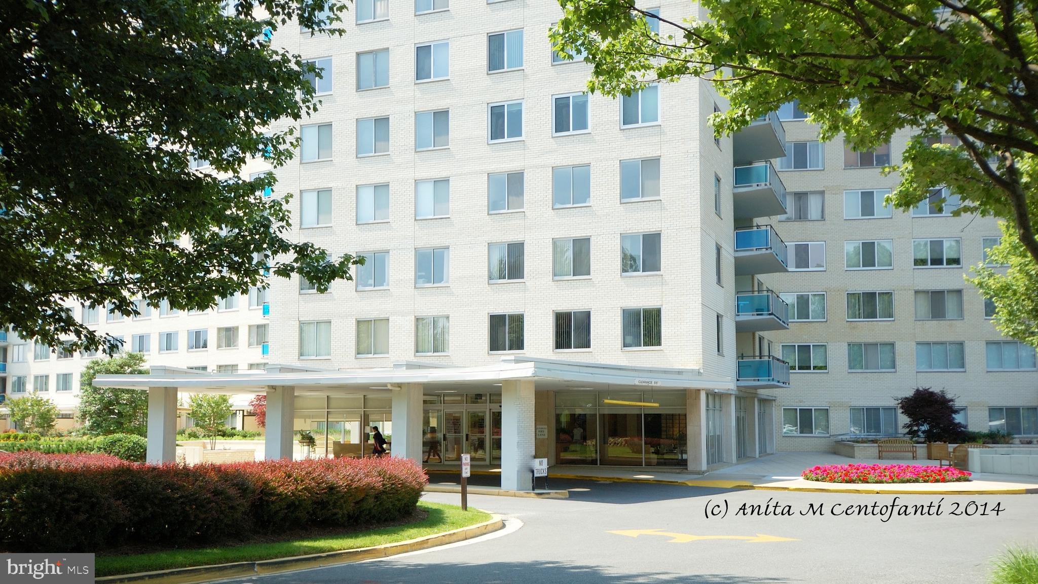 10201 GROSVENOR PLACE 620