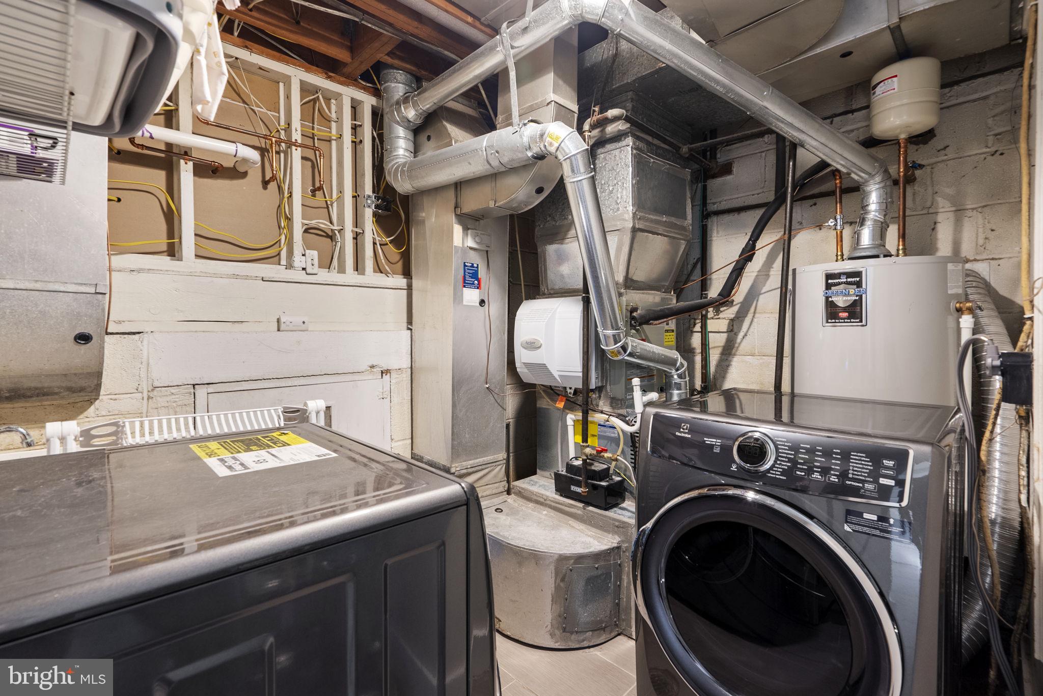 14211 DENNINGTON PLACE