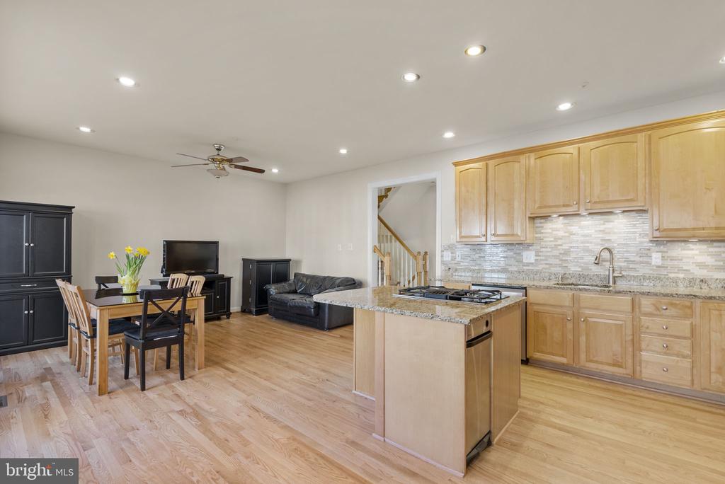 10407 FLOWERFIELD WAY