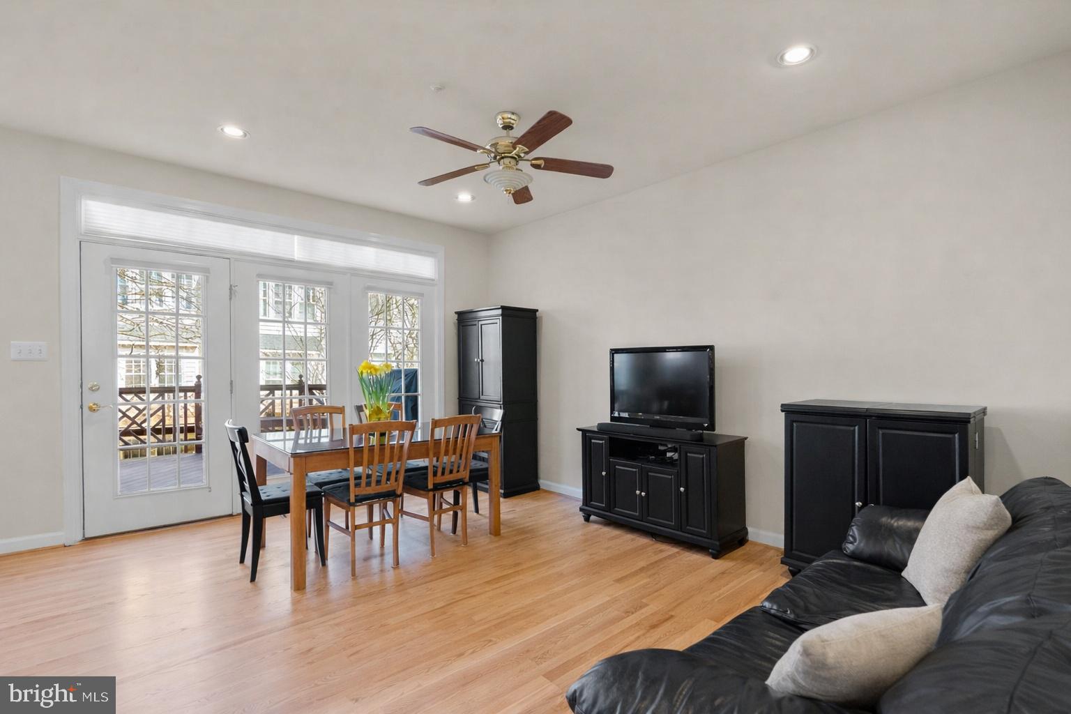 10407 FLOWERFIELD WAY