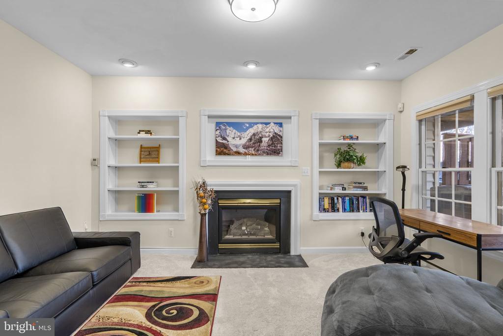 10407 FLOWERFIELD WAY