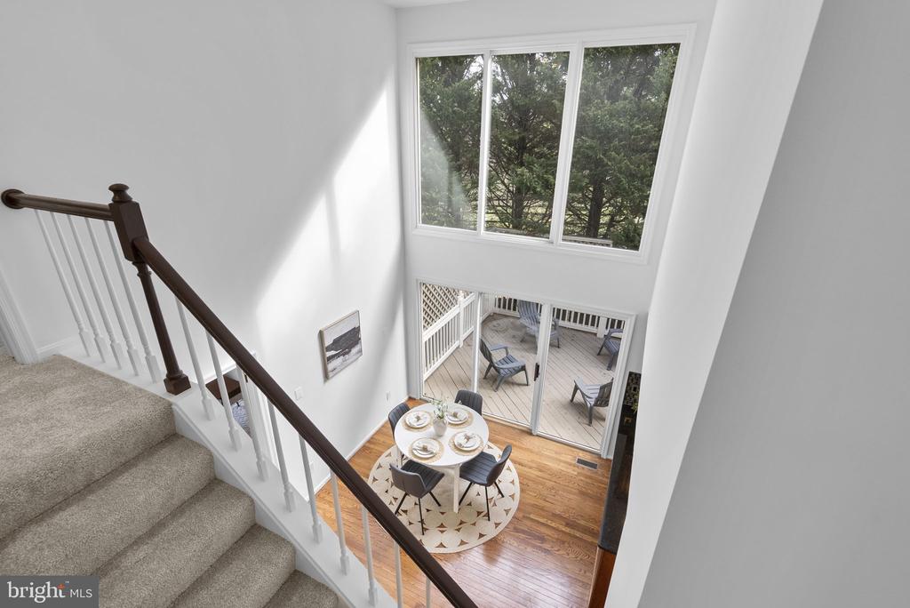 7 CLIFFE HILL