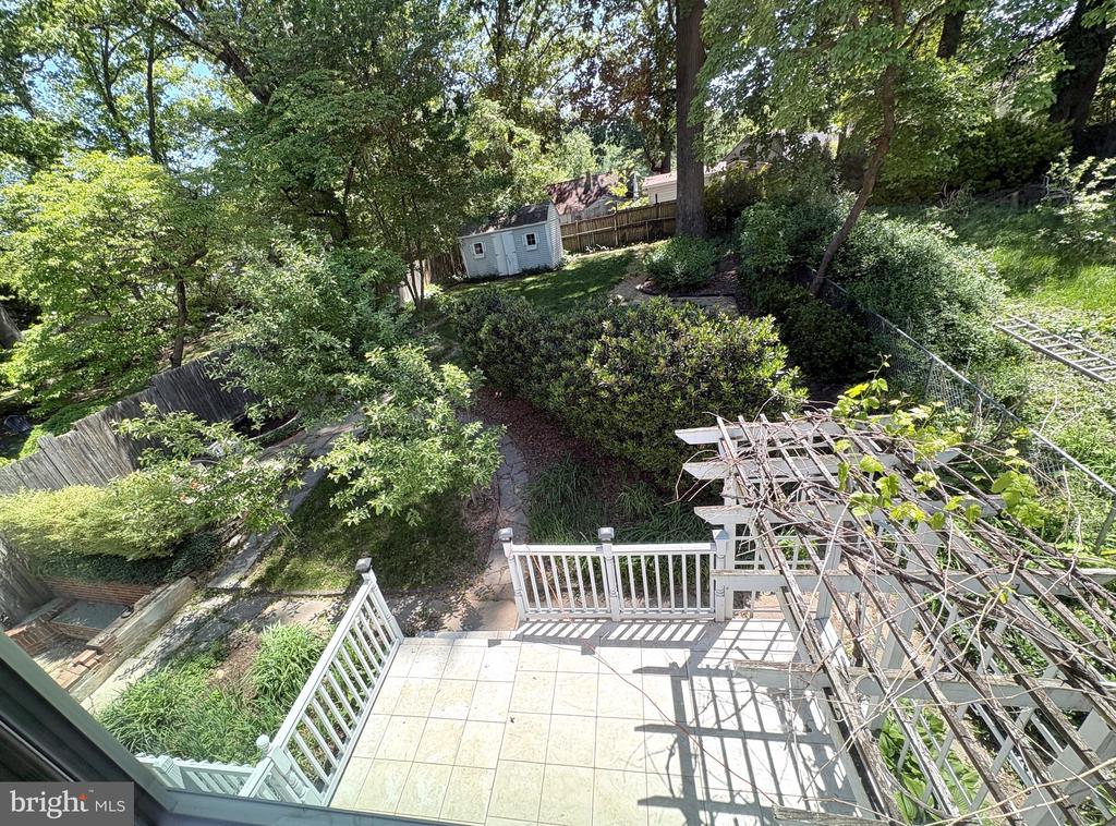 117 EASTMOOR DRIVE