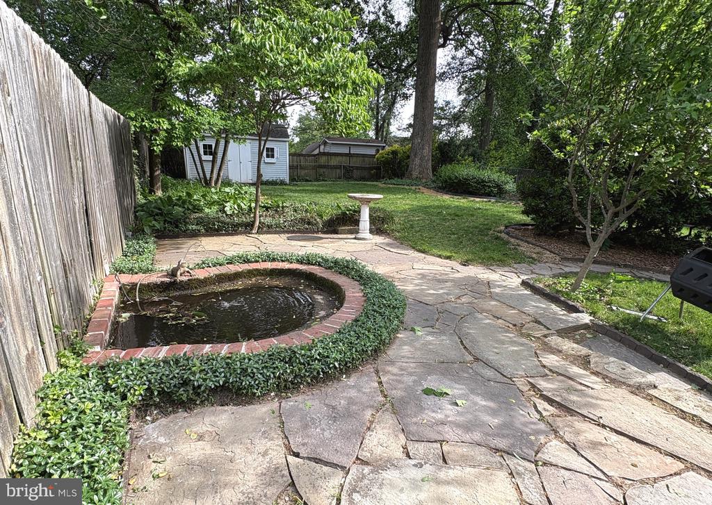 117 EASTMOOR DRIVE
