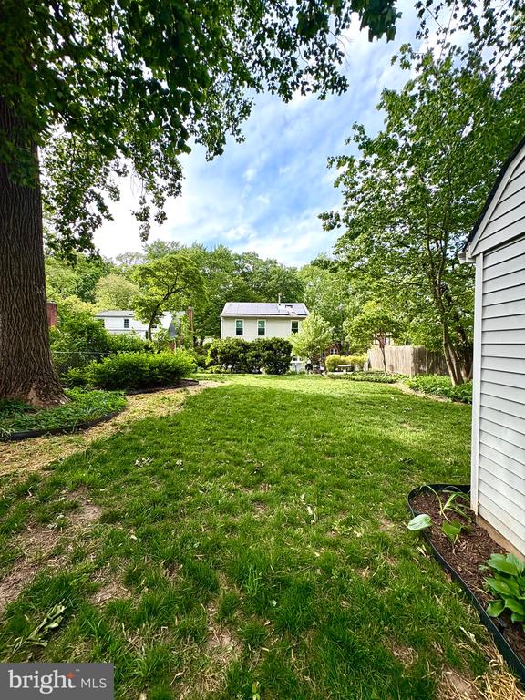 117 EASTMOOR DRIVE