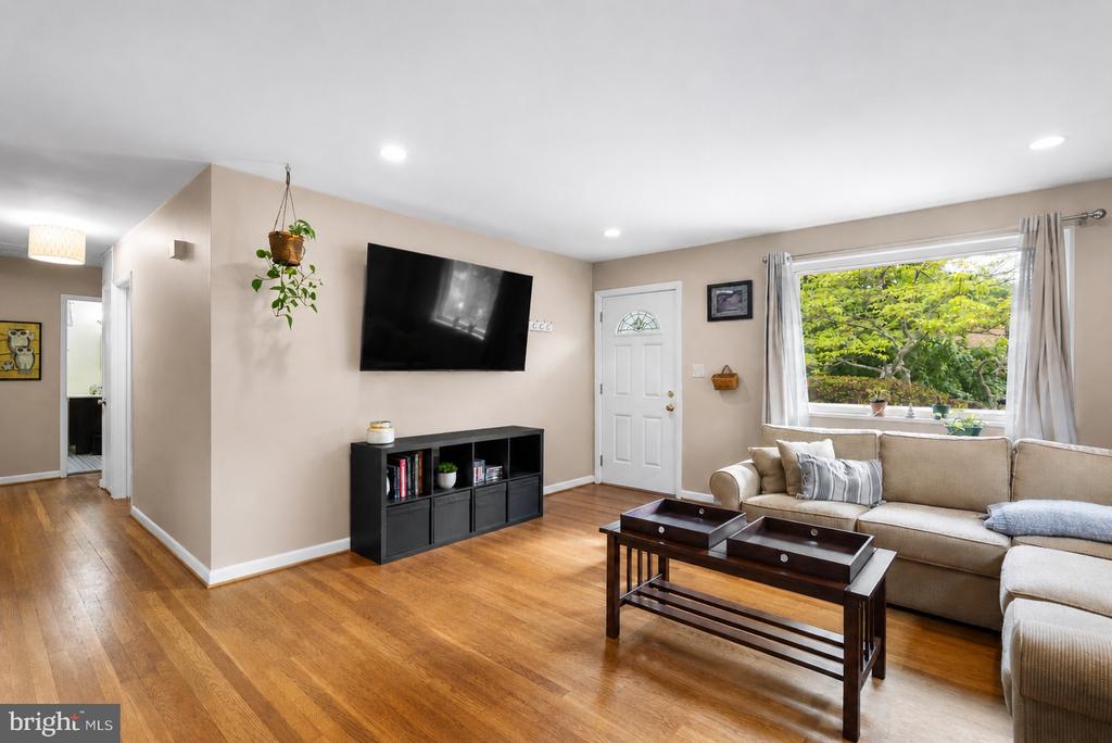 11111 SCHUYLKILL ROAD