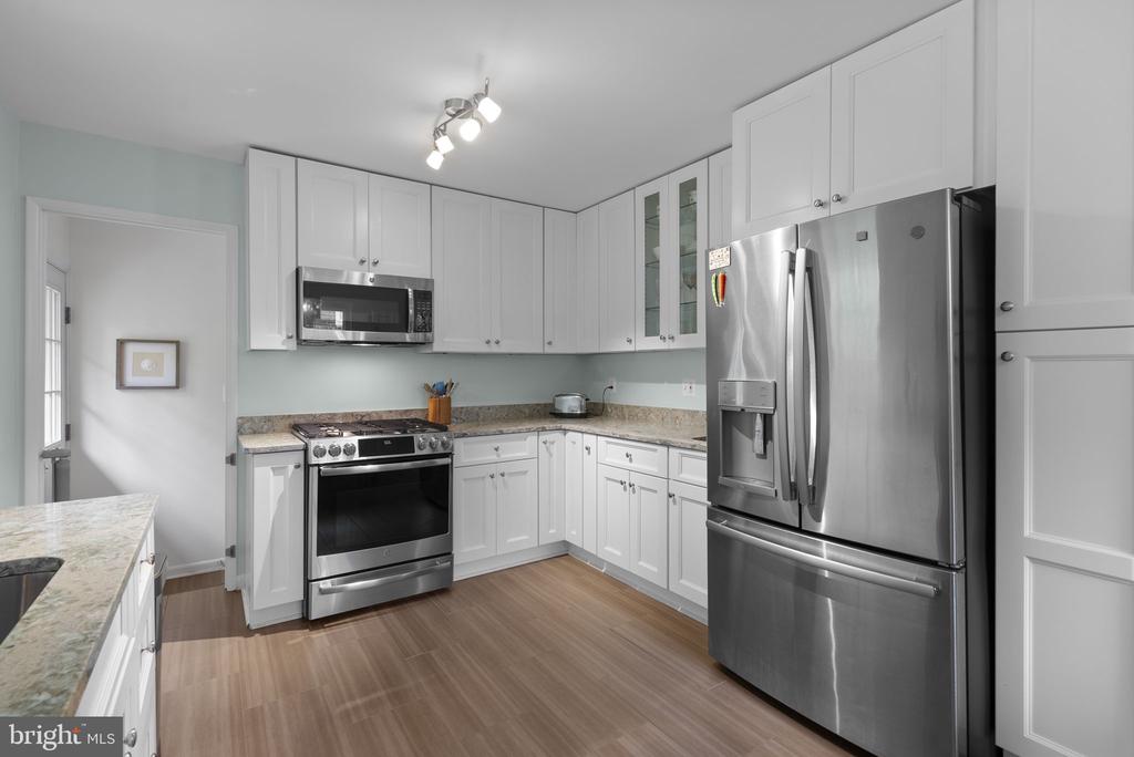 11111 SCHUYLKILL ROAD