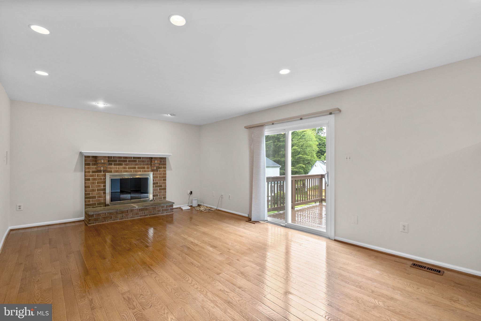 1119 HALESWORTH DRIVE