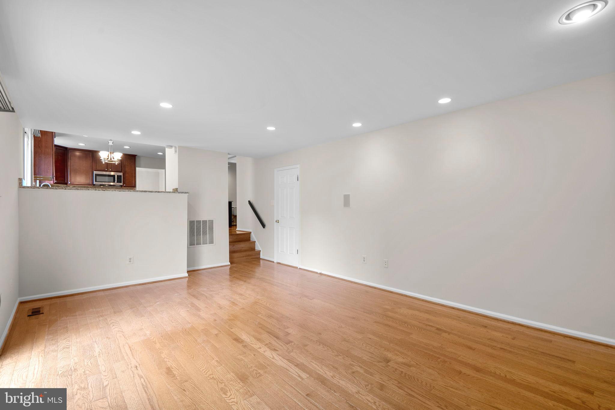 1119 HALESWORTH DRIVE