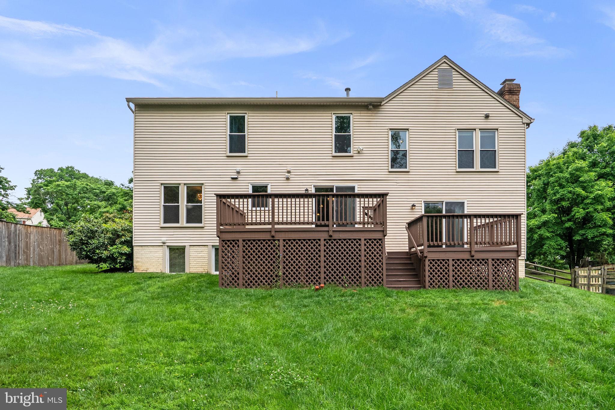 1119 HALESWORTH DRIVE