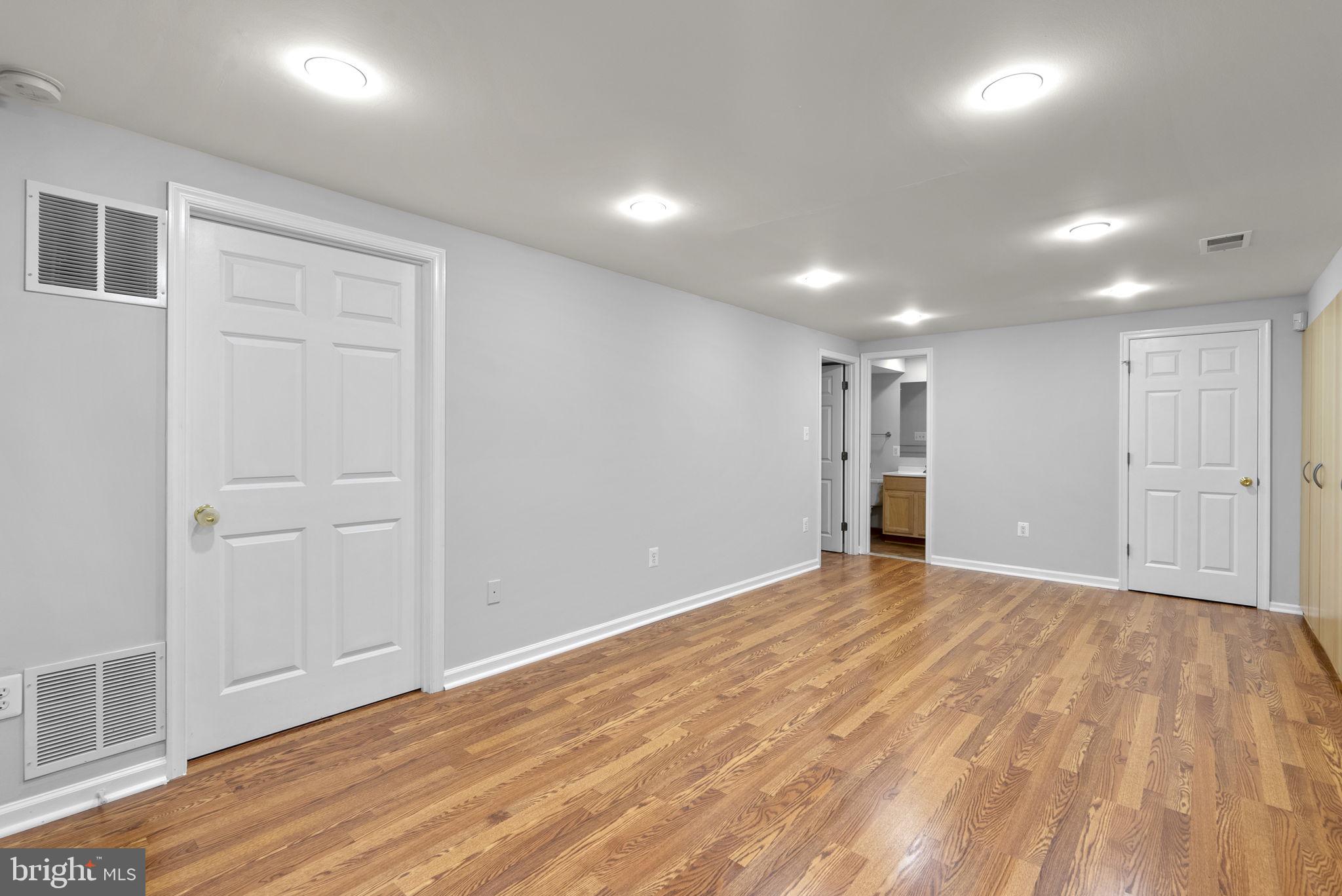 1119 HALESWORTH DRIVE