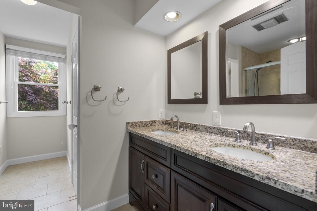 1119 HALESWORTH DRIVE