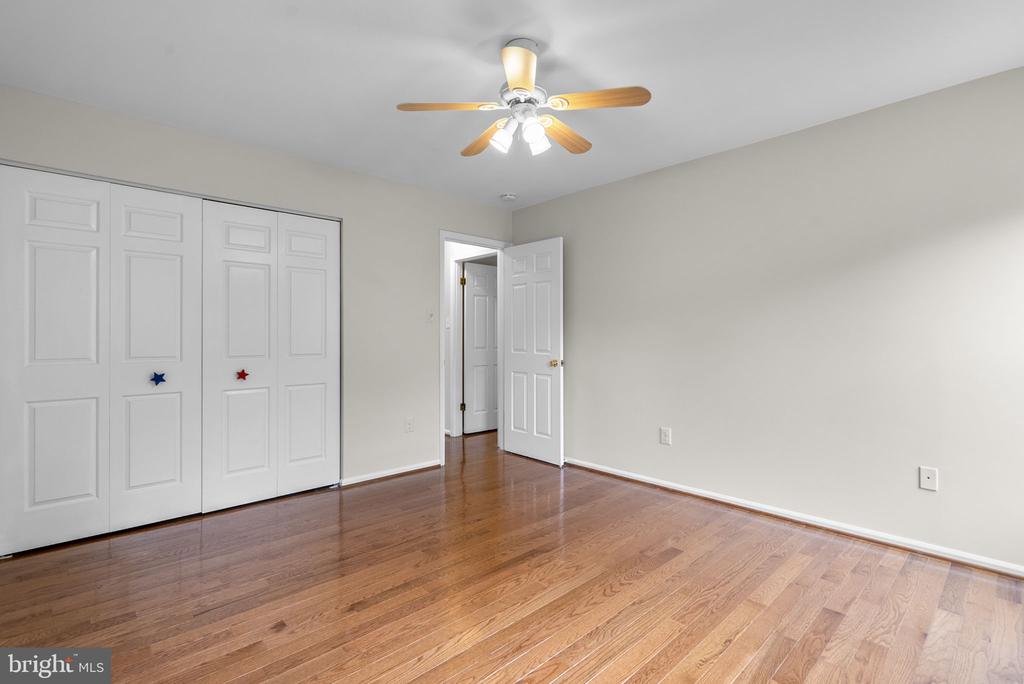 1119 HALESWORTH DRIVE