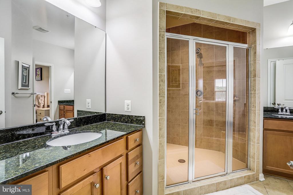 358 URBAN AVENUE Unit: 358
