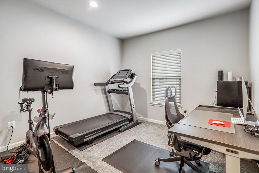 358 URBAN AVENUE Unit: 358