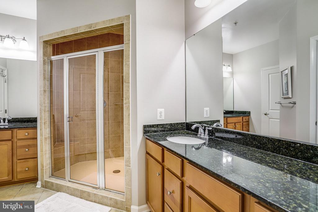 358 URBAN AVENUE Unit: 358
